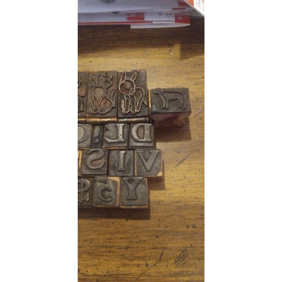 31 Vintage Wooden Rubber Stamps Numbers, Letter and Symbols  4 Blanks - Picture 6 of 6